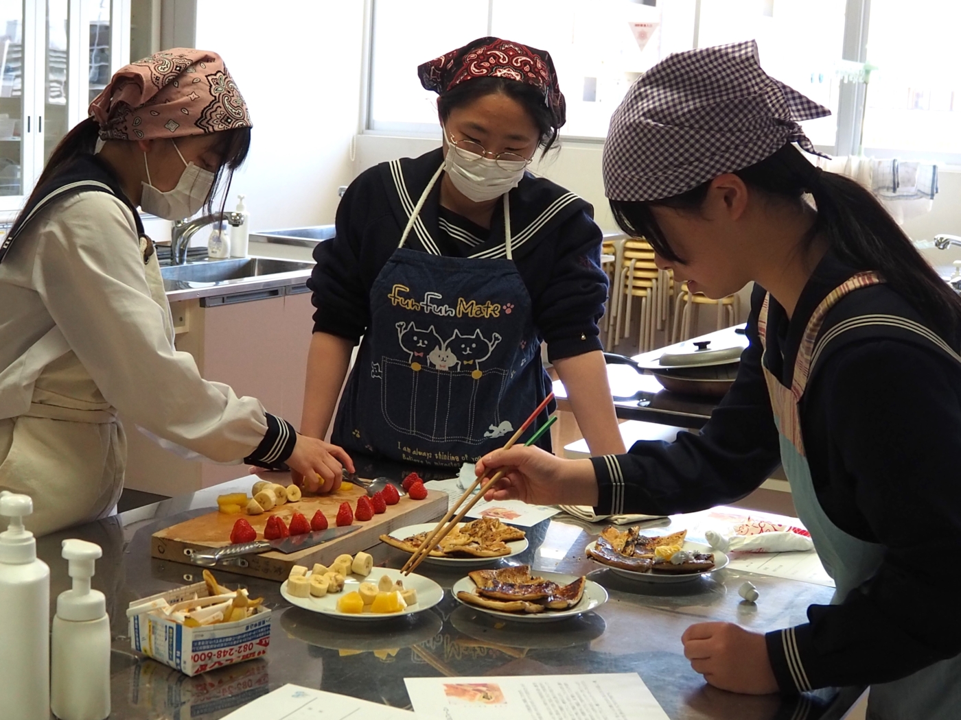 【高3・こども教育コース】調理実習～こいのぼりミルフィーユ～;